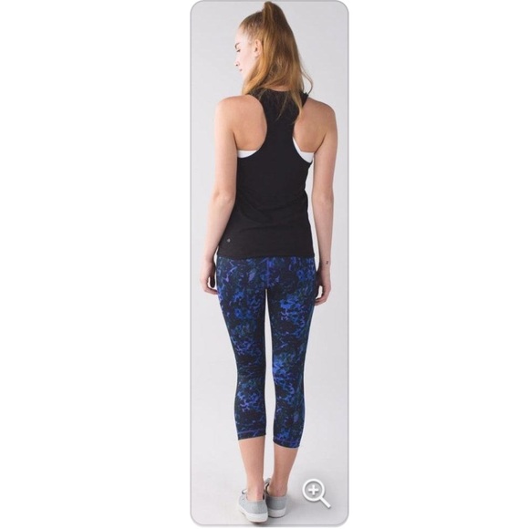 Lululemon Wunder Under Crops II FMSU - Picture 14 of 14